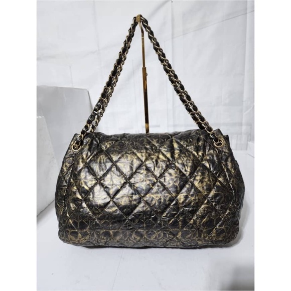 Authentic CHANEL Nylon Printed Quilted Accordion Flap Shoulder Bag Black/Gold - Picture 4 of 16